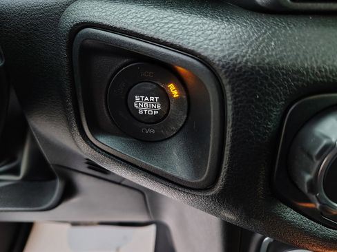 New 2026 Jeep Gladiator Sport image 27