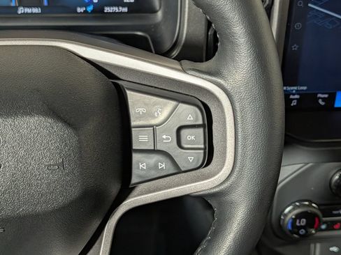 Certified 2025 Ford Bronco Badlands AWD/4WD image 19