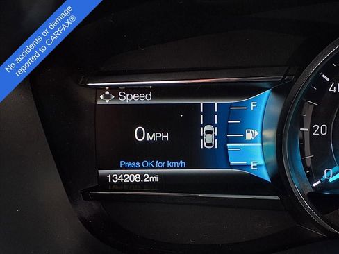 Used 2018 Ford Explorer XLT w/ XLT Appearance Package image 20