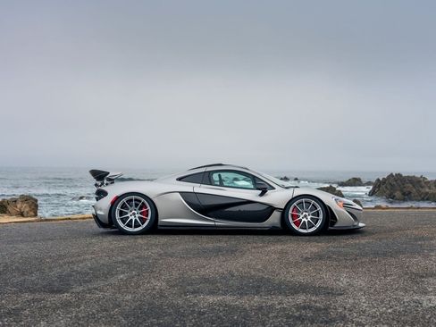 Used 2015 McLaren P1 RWD image 3