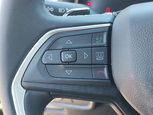 New 2024 Jeep Grand Cherokee L Laredo AWD/4WD image 22