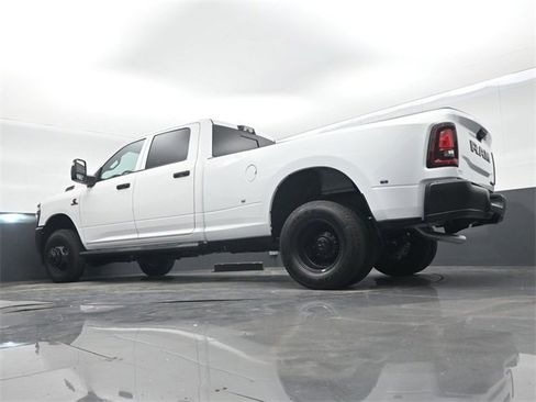 Used 2025 RAM 3500 Tradesman image 46
