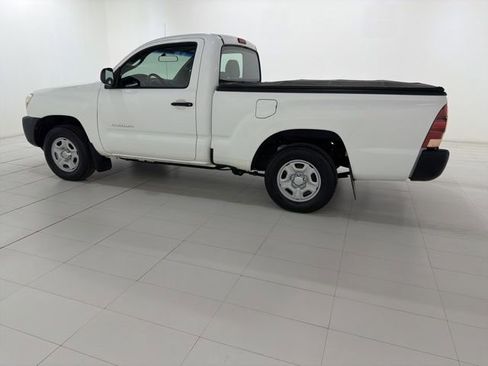 Used 2006 Toyota Tacoma 2WD Regular Cab image 2