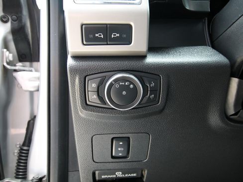 Used 2017 Ford F350 Lariat w/ Chrome Package AWD/4WD image 25