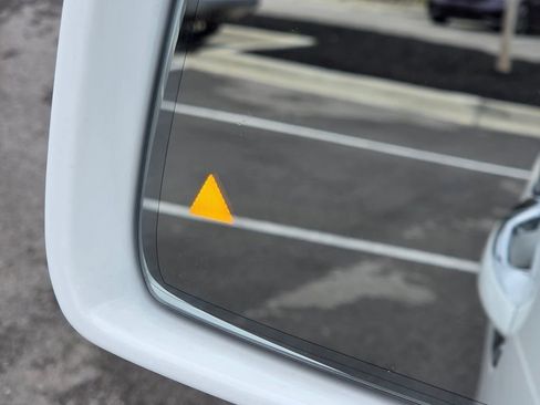 Used 2018 Mercedes-Benz GLS 450 4MATIC image 21