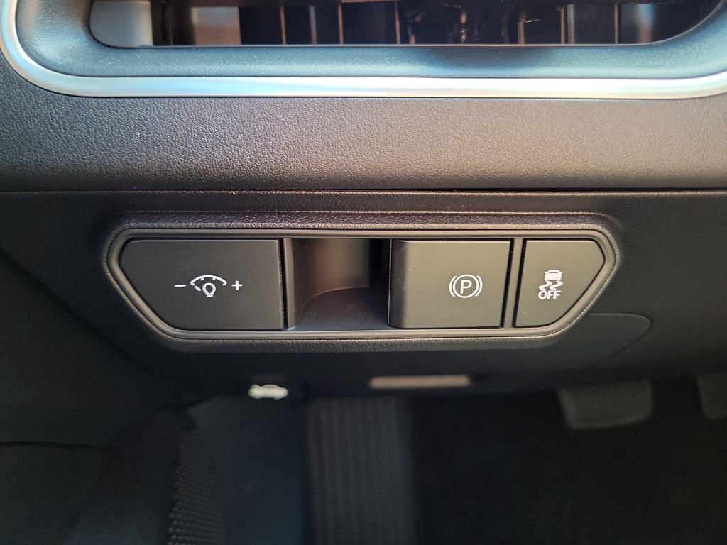 New 2026 Kia K4 FWD image 23