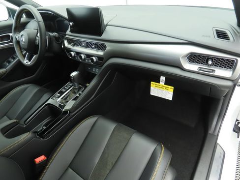 Used 2026 Acura Integra A-Spec FWD image 18