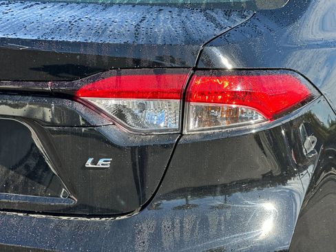 Used 2024 Toyota Corolla LE image 22