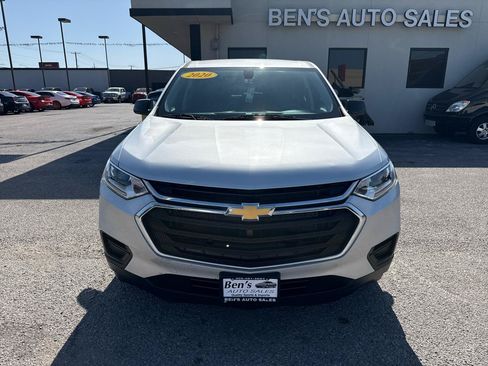 Used 2020 Chevrolet Traverse LS FWD image 3