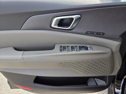 New 2026 Kia Carnival SX FWD image 11