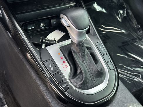 Certified 2023 Kia Forte GT-Line w/ GT-Line Premium Package FWD image 19