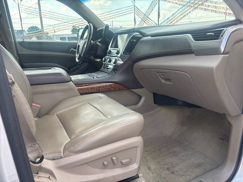 Used 2015 Chevrolet Suburban LTZ AWD/4WD image 27