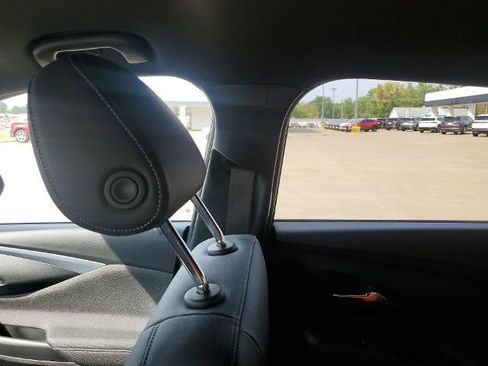 New 2026 Buick Envista Preferred w/ Convenience II Package image 12