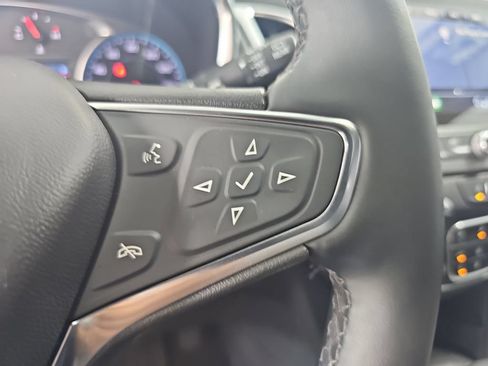 Certified 2024 Chevrolet Equinox LT FWD image 23