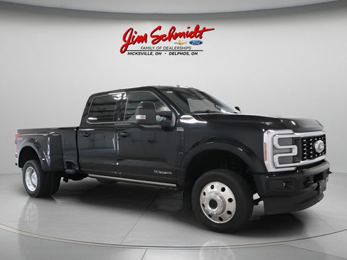 Used 2025 Ford F450 Platinum w/ Camper Package AWD/4WD image 2