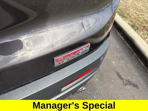 Used 2019 GMC Acadia SLE image 50