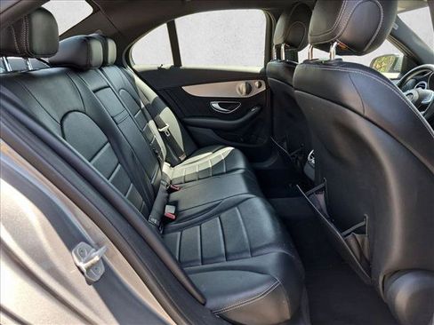 Used 2015 Mercedes-Benz C 400 4MATIC image 21