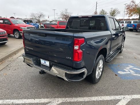 Used 2019 Chevrolet Silverado 1500 LTZ image 33
