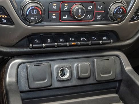 Used 2016 GMC Sierra 1500 Denali w/ Enhanced Driver Alert Package AWD/4WD image 23