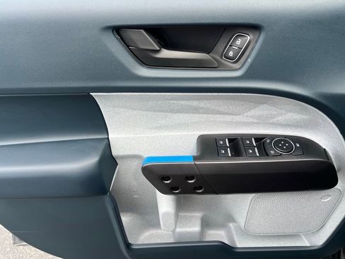 New 2026 Ford Maverick XLT FWD image 13