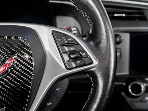 Used 2014 Chevrolet Corvette Stingray Coupe RWD image 40