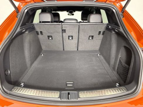 Certified 2023 Porsche Macan Turbo AWD/4WD image 27