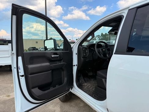 New 2026 Chevrolet Silverado 3500 W/T w/ WT Convenience Package AWD/4WD image 12