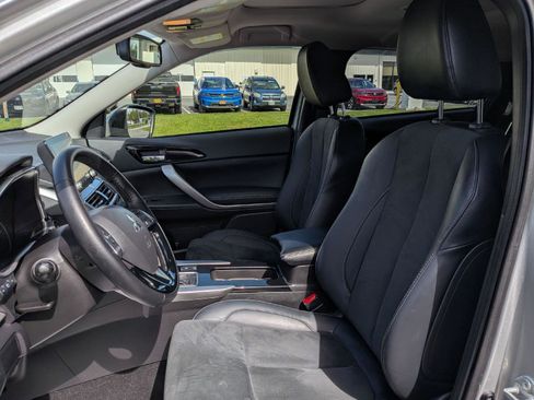 Used 2024 Mitsubishi Eclipse Cross SE AWD/4WD image 11