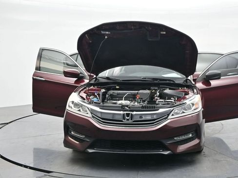 Used 2017 Honda Accord Sport Special Edition image 41