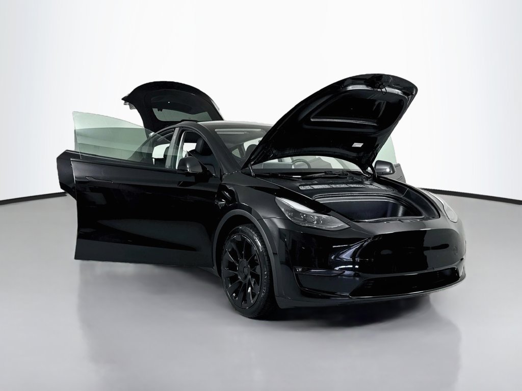 Used 2024 Tesla Model Y Long Range AWD/4WD image 32