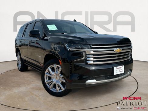 Used 2021 Chevrolet Tahoe High Country w/ Premium Package RWD image 1
