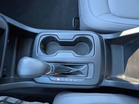 Used 2022 Chevrolet Colorado W/T w/ WT Convenience Package image 18