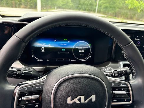 Used 2023 Kia Sorento SX FWD image 11