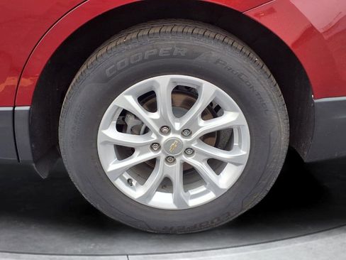 Used 2020 Chevrolet Equinox LT image 18