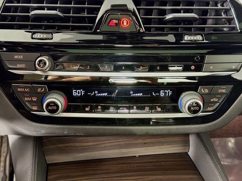 Certified 2022 BMW 540i w/ M Sport Package RWD image 16