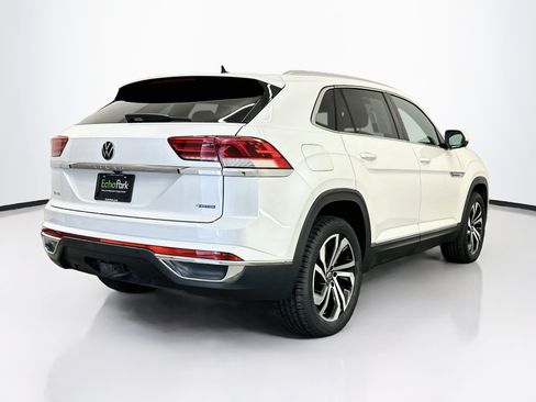 Used 2023 Volkswagen Atlas Cross Sport SEL AWD/4WD image 9
