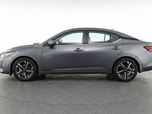 Used 2025 Nissan Sentra SV FWD image 5