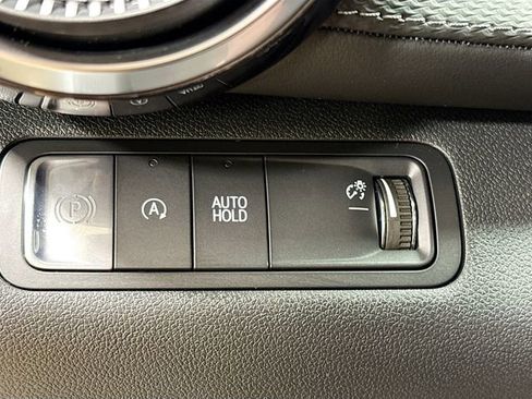New 2026 Chevrolet Equinox LT FWD image 13