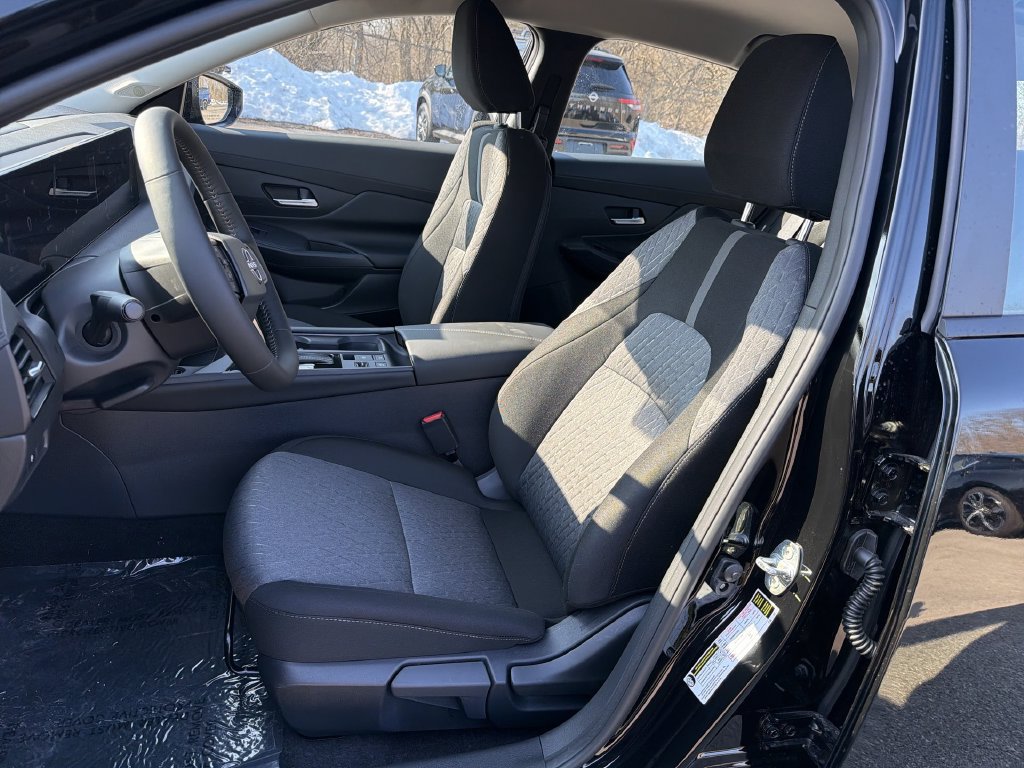 Certified 2026 Nissan Sentra SV w/ SV Convenience Package FWD image 21