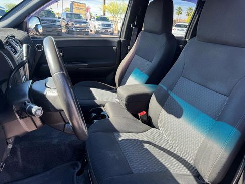 Used 2011 Chevrolet Colorado LT image 29