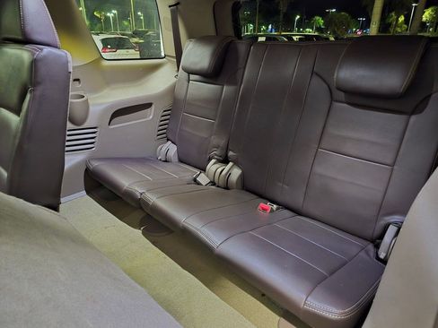 Used 2017 Chevrolet Tahoe LS AWD/4WD image 31
