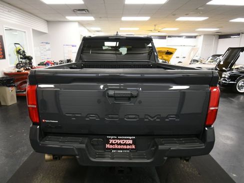 Used 2024 Toyota Tacoma TRD Off-Road AWD/4WD image 14