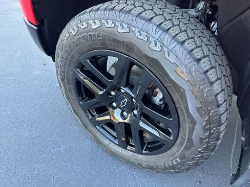 Used 2023 Chevrolet Silverado 1500 LT Trail Boss w/ Protection Package image 33