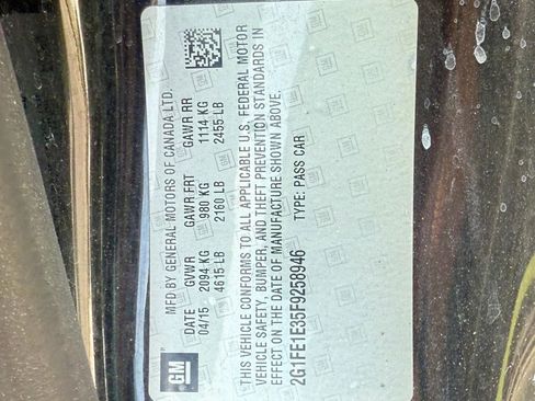 Used 2015 Chevrolet Camaro LT w/ RS Package image 10