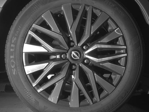 Used 2025 Nissan Altima 2.5 SV image 15