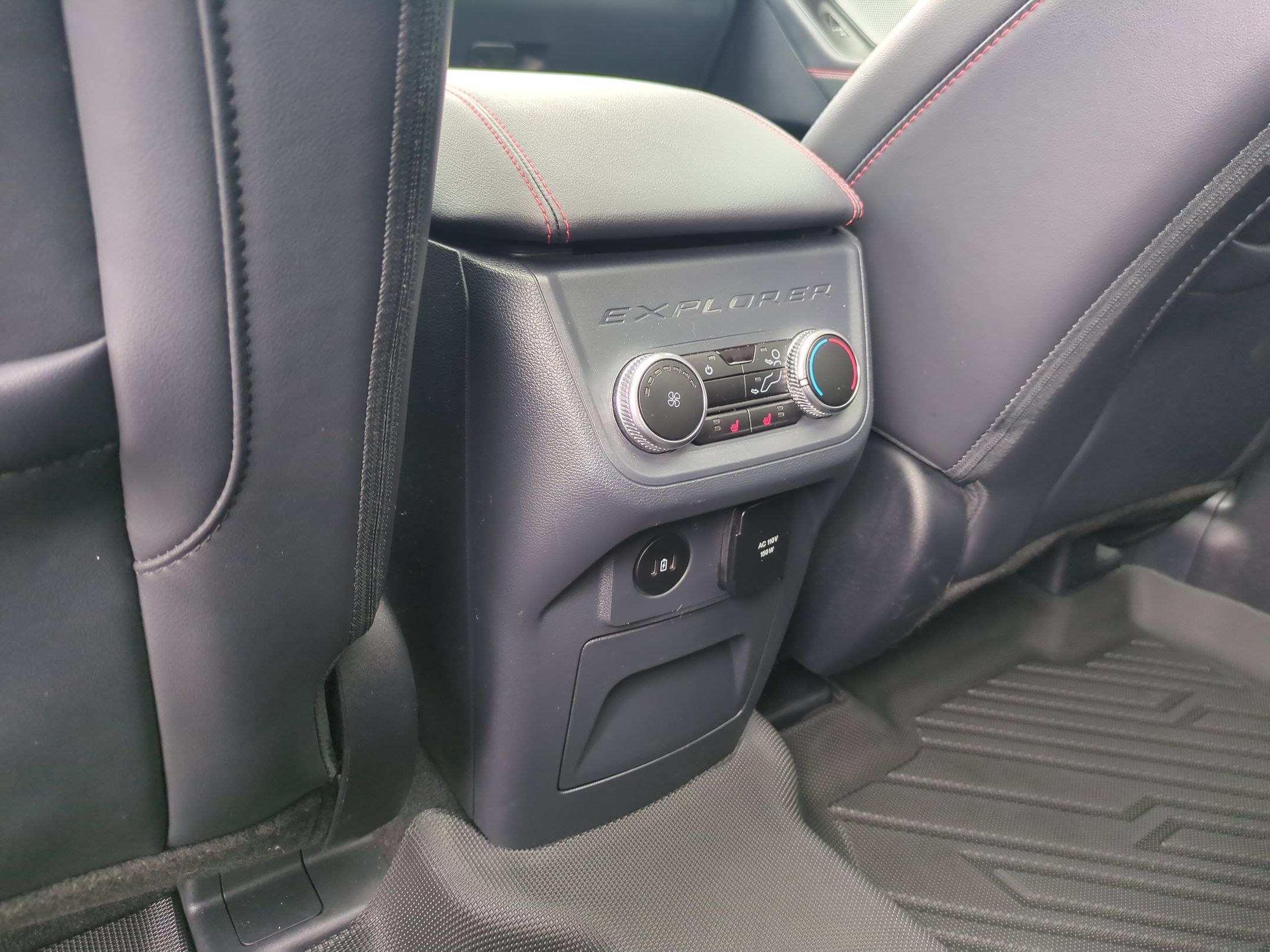 Certified 2025 Ford Explorer ST w/ Sun And Sound Package AWD/4WD image 31