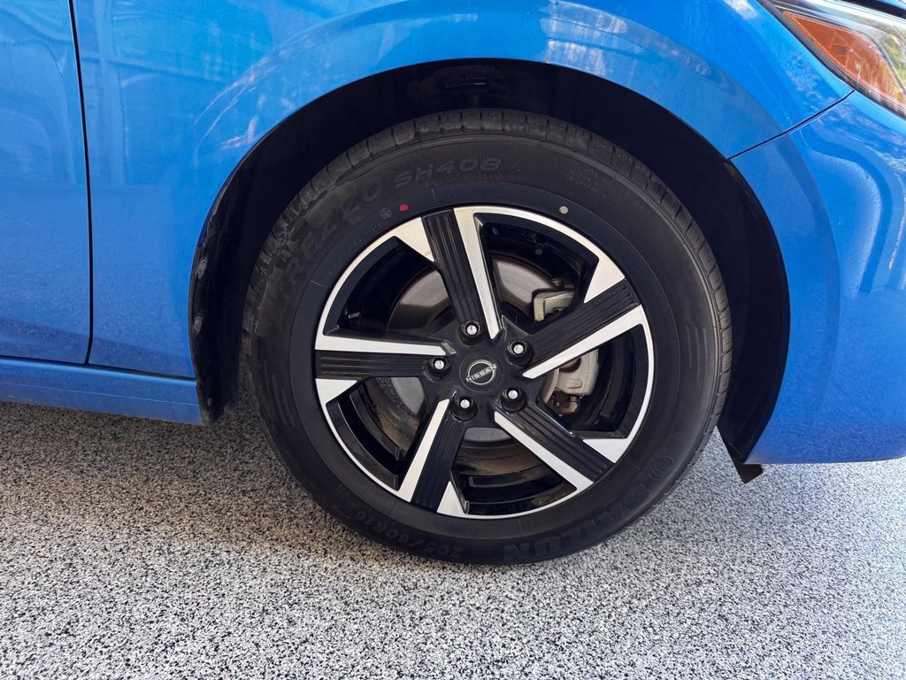Used 2024 Nissan Sentra SV FWD image 9