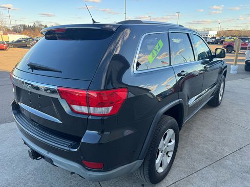 Used 2012 Jeep Grand Cherokee Laredo image 5