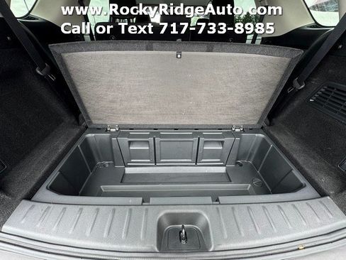 Used 2024 Nissan Pathfinder S AWD/4WD image 17