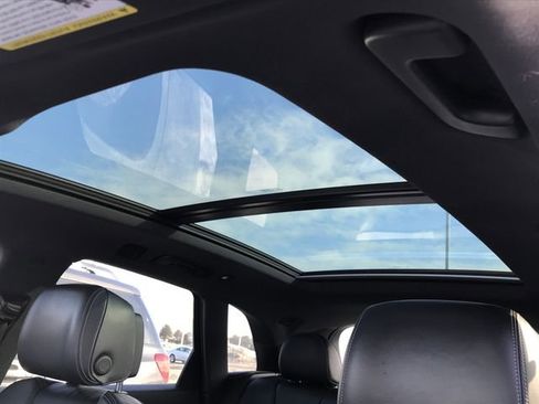 Used 2018 Audi SQ5 Prestige image 9